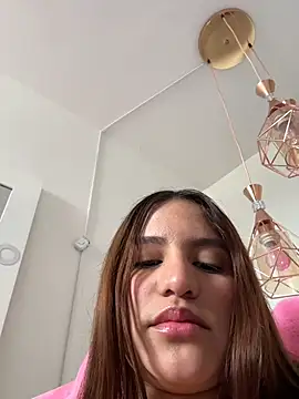 ViankaRose Chat XXX in diretta