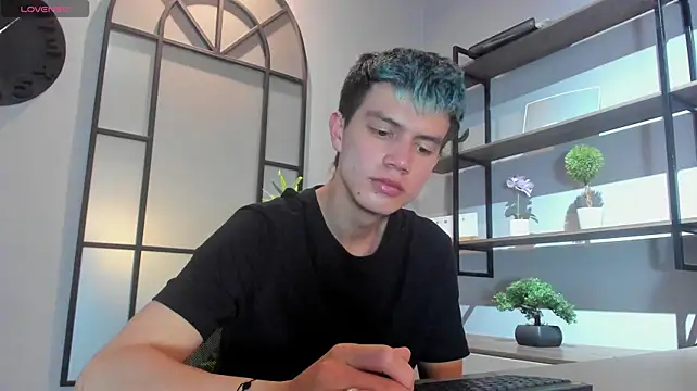 nicktorn Pertunjukan Webcam