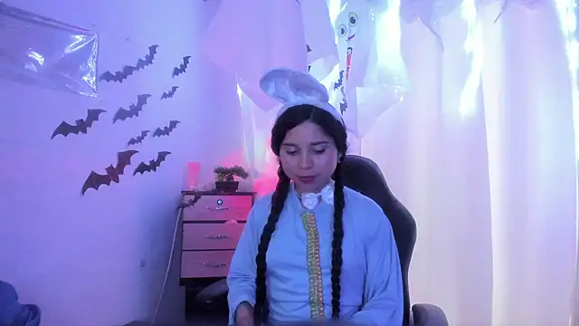 Milly-Wayn Live XXX chat