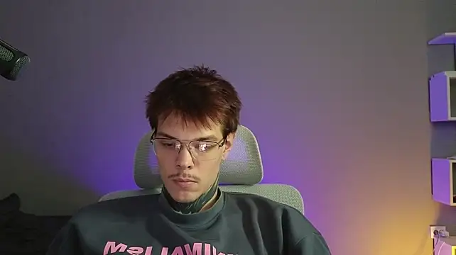 DENIS_HEREのライブXXXチャット