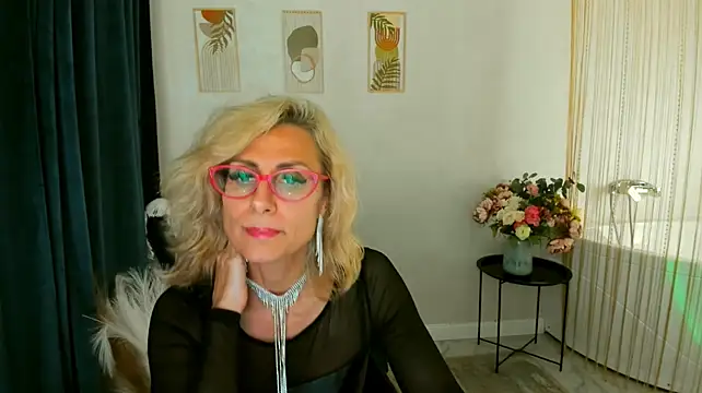 MuseOfStage Live XXX-Chat