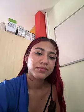 Czat XXX na żywo – Bella-Sanders