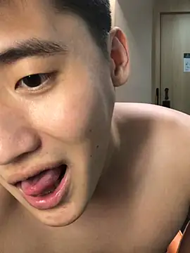 1zhengshujin 网络视讯表演
