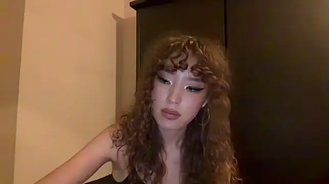 Živý XXX chat KamalaCoit