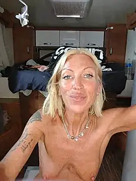 Chat +18 de Weloveblue ao vivo