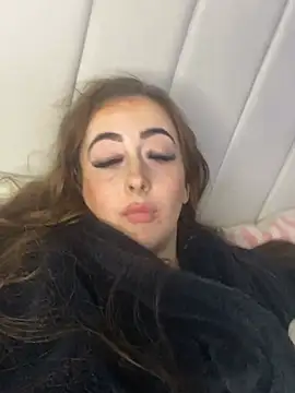BrunetteBarbieXx_'s Live XXX Chat