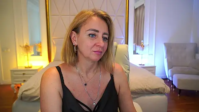 Živý XXX chat LavanderSophi