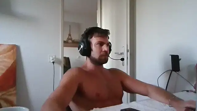alpha-hunk Live XXX-Chat