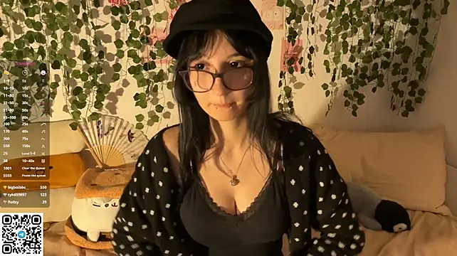 VeilRose's Live XXX Chat