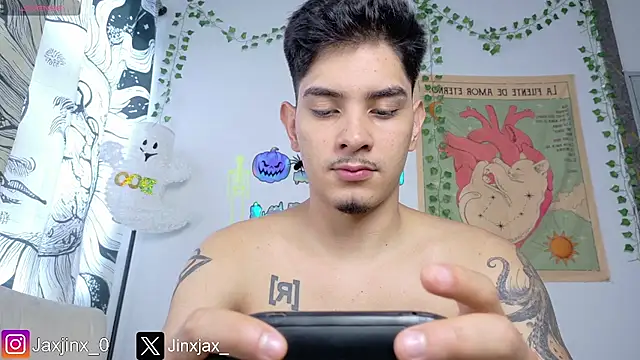 JaxJinx Chat XXX in diretta