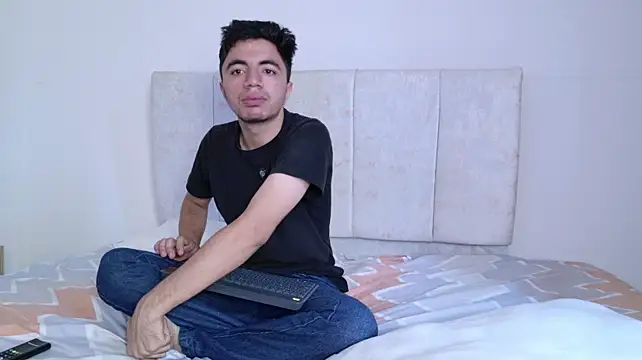 XXX chat uživo modela manuel_oa