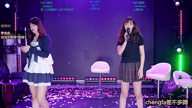 Xt-001's Live XXX Chat
