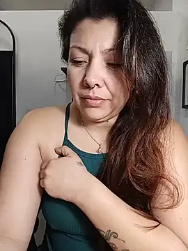 Chat XXX en directo de SARA_21-