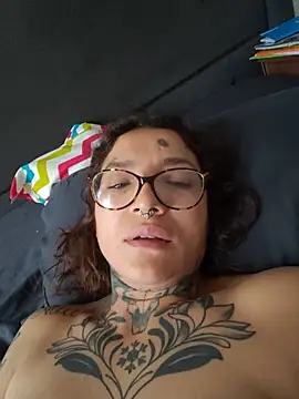 Jannisweet Live XXX Chat
