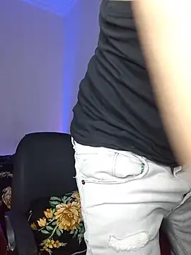 Chat XXX Live roxiii_