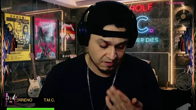 Živý XXX chat chino_roz