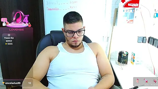 Онлайн чат XXX Realjoel01