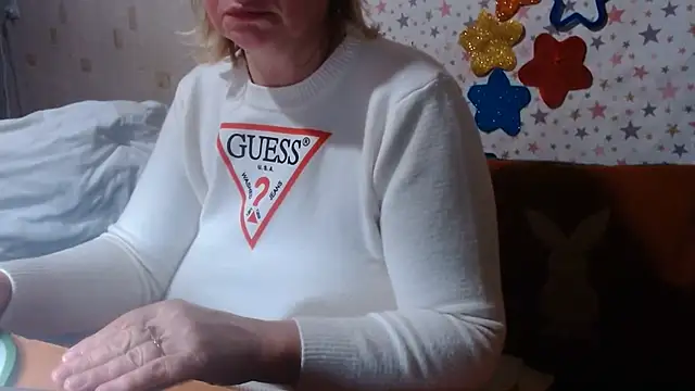 QueenLana 라이브 XXX 채팅