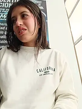 Chat +18 de SALOME-28_ ao vivo