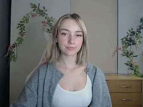 Živý XXX chat LuciaYoung