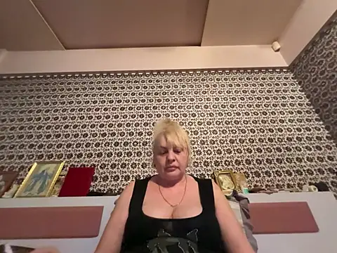 AnastasiaGrey777 – Naživo XXX chat