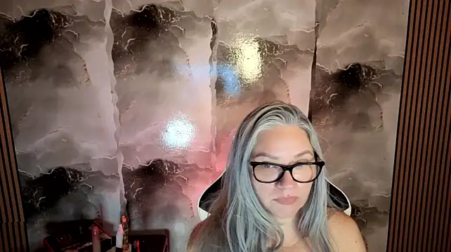 MarianL0ve – Naživo XXX chat