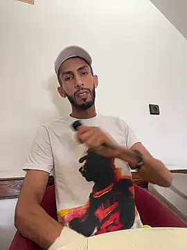 Yassir-xxxl – Naživo XXX chat