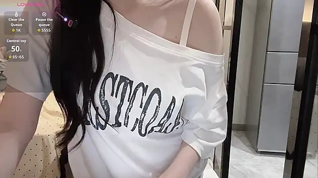 Czat XXX na żywo – Liz-c