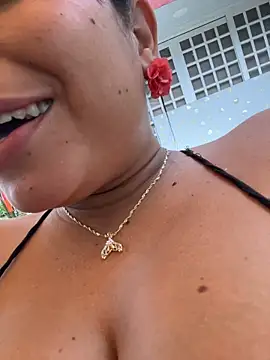 Sara-Vegaa – Live XXX-chat