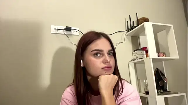 AlveraVolpert – Live XXX-chat