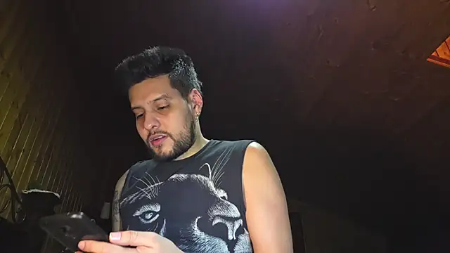 CRATOS69: απευθείας συνομιλία ΧΧΧ