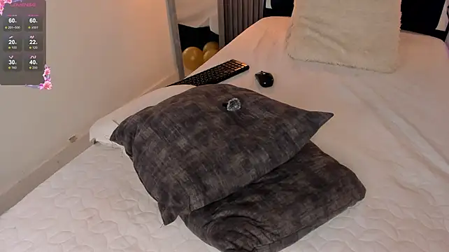 Chat +18 de kristakinnky ao vivo