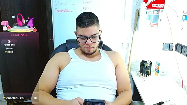 Realjoel01 现场XXX聊天