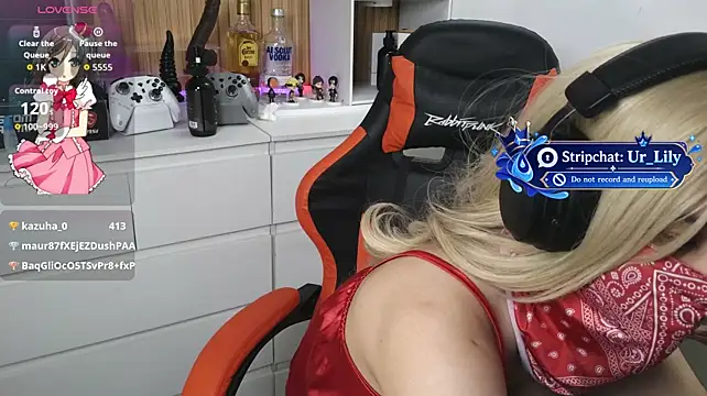 XXX chat uživo modela Ur_Lily