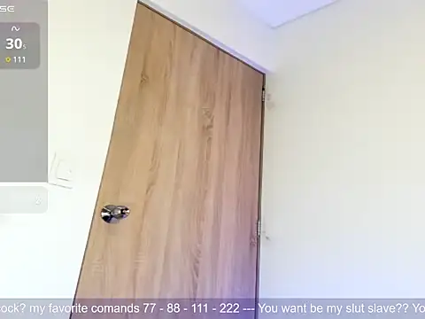 brandon_hill – Naživo XXX chat