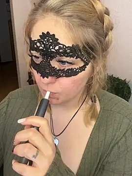 -CurvySecret- – Live XXX-chat
