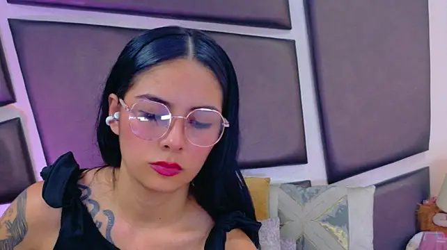 NicoleEsposito Chat XXX live