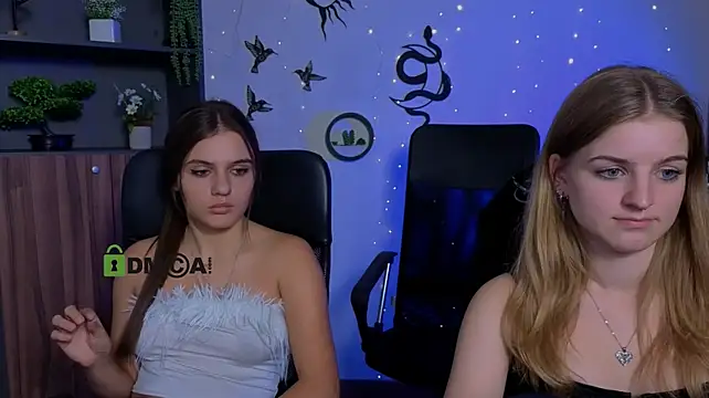 XXX chat uživo modela lisa_dark_