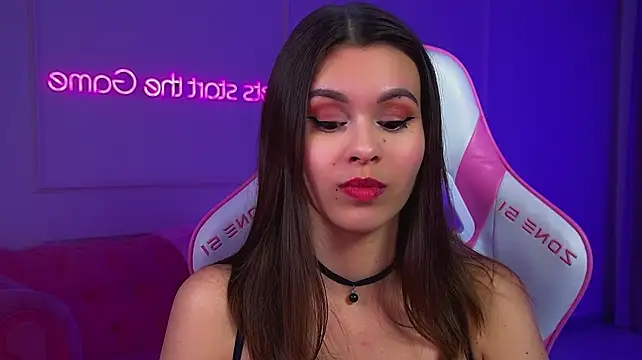 PollyLanders' Live XXX Chat