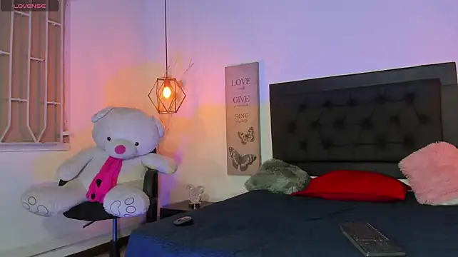 Chat XXX ao vivo de yeika_smith