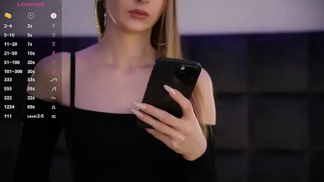 Živý XXX chat GoldieHarrington