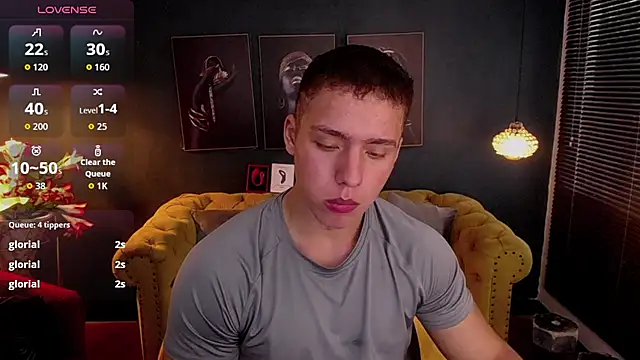 แชท XXX สดของ deivid_parker