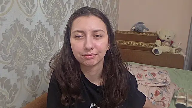 ChrystalAlma's Live XXX Chat