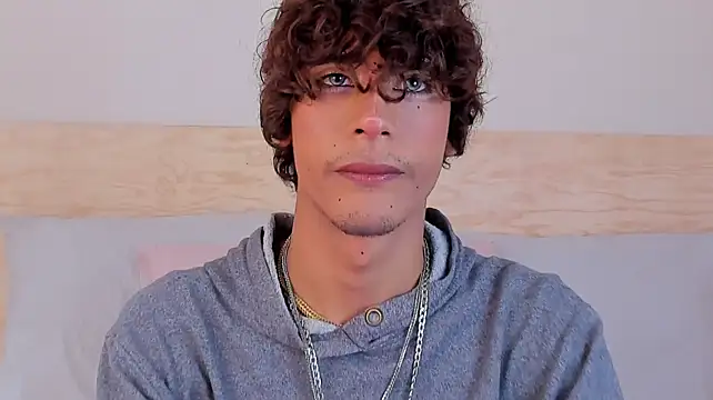 derek_blake – Naživo XXX chat