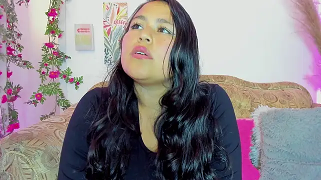 Nicole_Beltran live XXX chat