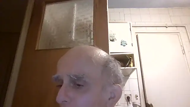 mariusica1@xh Live XXX Chat