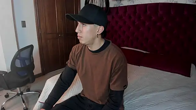 Chat XXX ao vivo de Gerard_evans_