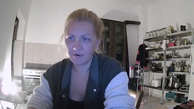Chat +18 de Jalerona ao vivo