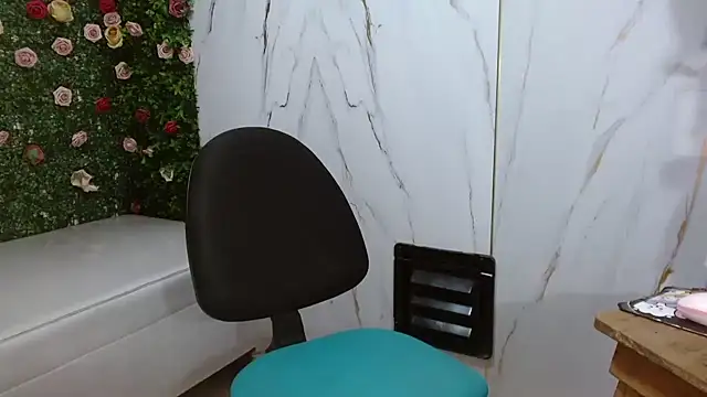 ManSant Live XXX Chat