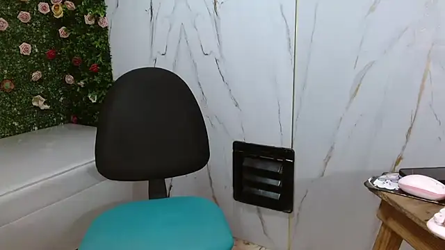 ManSant Live XXX Chat